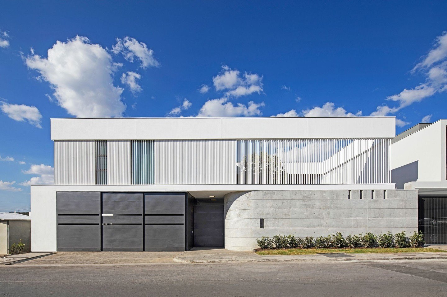 Organized around a walled courtyard that provides its interiors with shelter and privacy, #CasaIthualli (which translates to &ldquo;Patio House&rdquo; in the ancient Nahuatl language) emphasizes direct access to outdoor spaces and natural light while