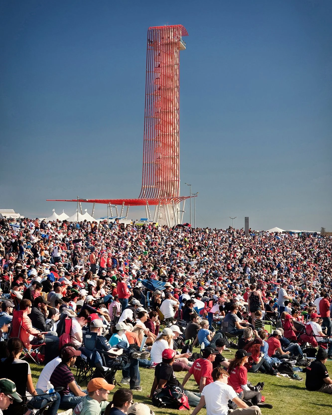Conceived as a visual finale to the Grand Plaza, the Observation Tower's unique design anchors visitors&rsquo; experience of the motorsports and entertainment complex, fostering a sense of place that is essential to establishing the circuit&rsquo;s i