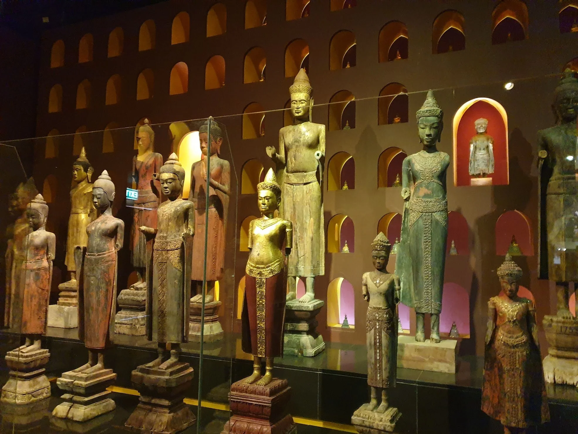 Angkor wat 2.jpeg