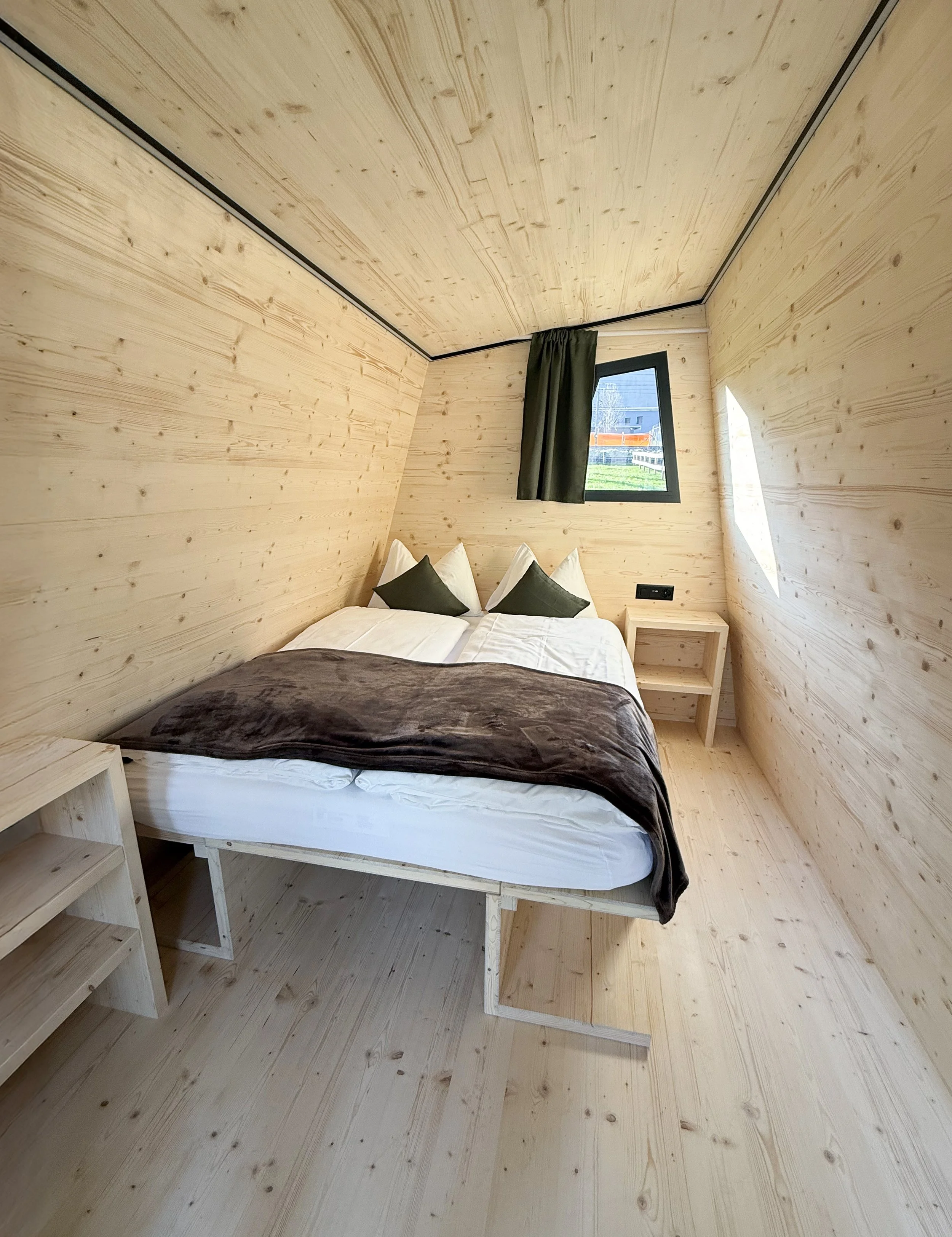 Schlafhüsli (14).jpg