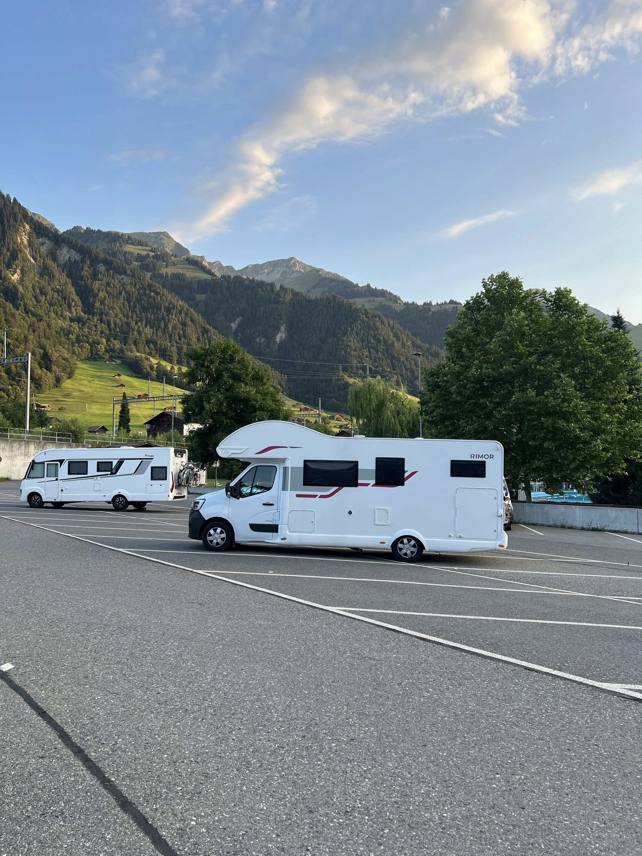 Stellplatz-Hallenbad (7).jpeg