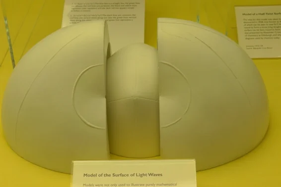 surface+of+light+waves+web.jpg
