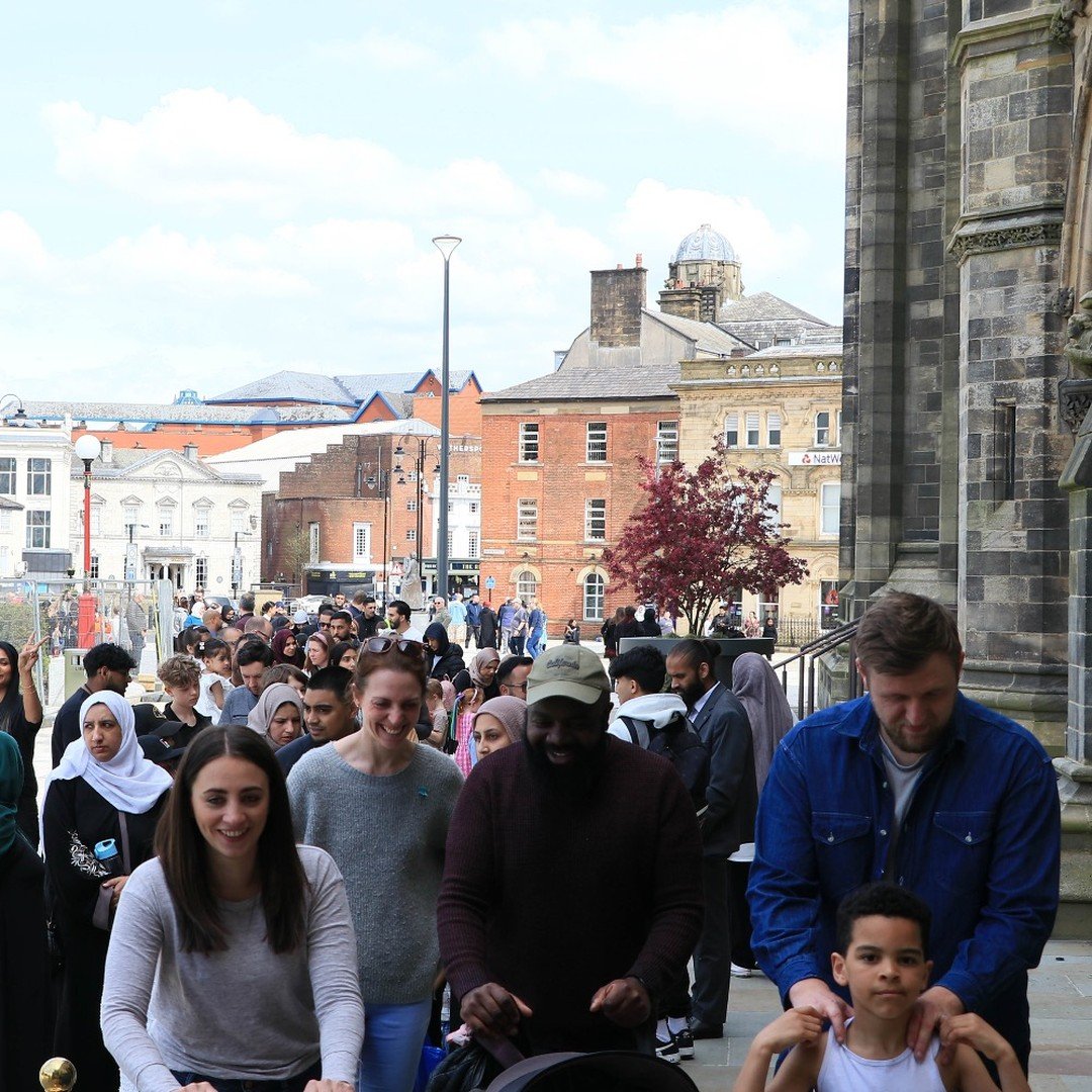 Rochdale Science Extravaganza!

3,000+ of the Rochdale community came to celebrate science, creativity, wonder and curiosity this weekend. 

Thank you inimitable @rochdalescience and friends for bringing us together to create this wonderful day, and 
