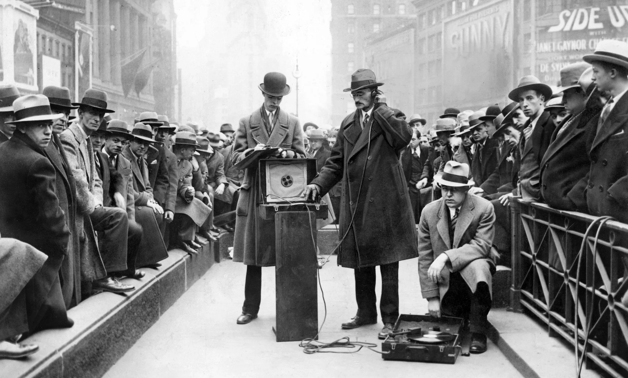 Listening to the Roar of 1920s New York