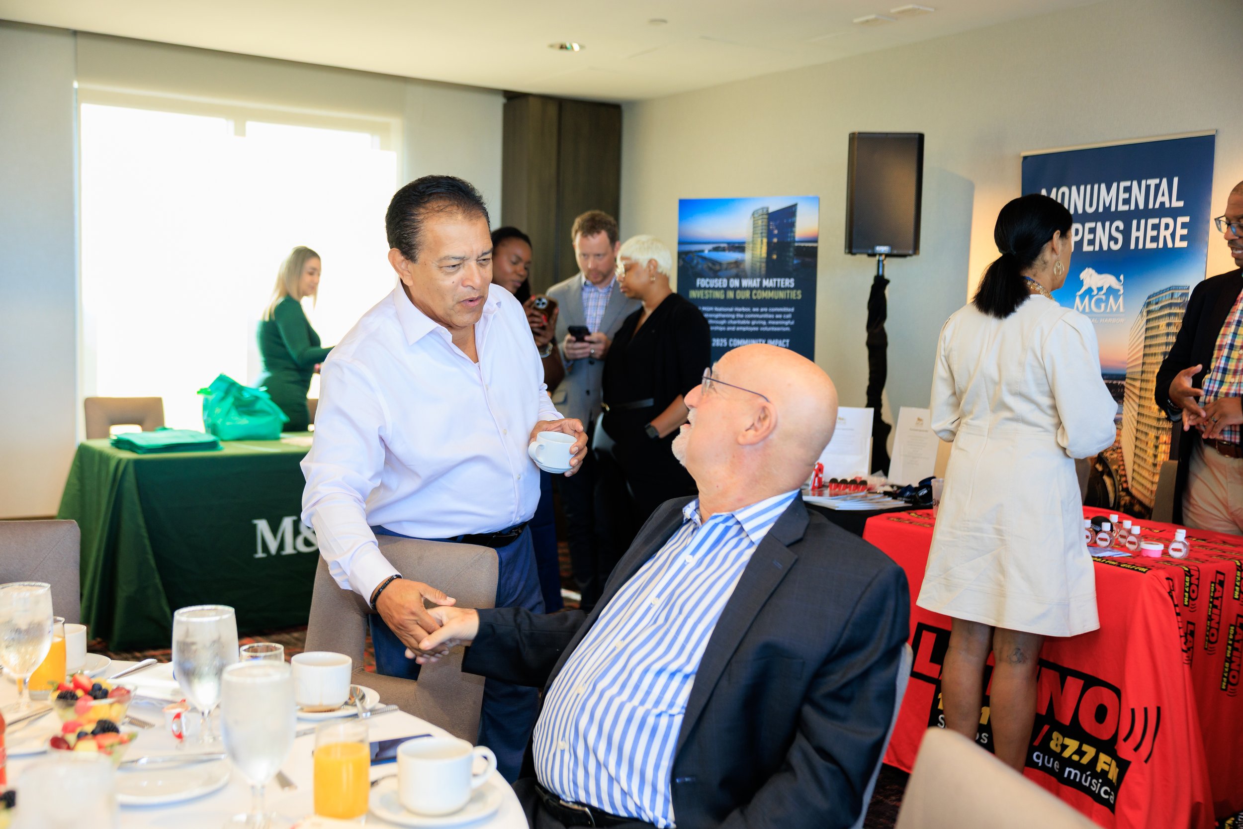 LatinoBizBreakfast-10.jpg