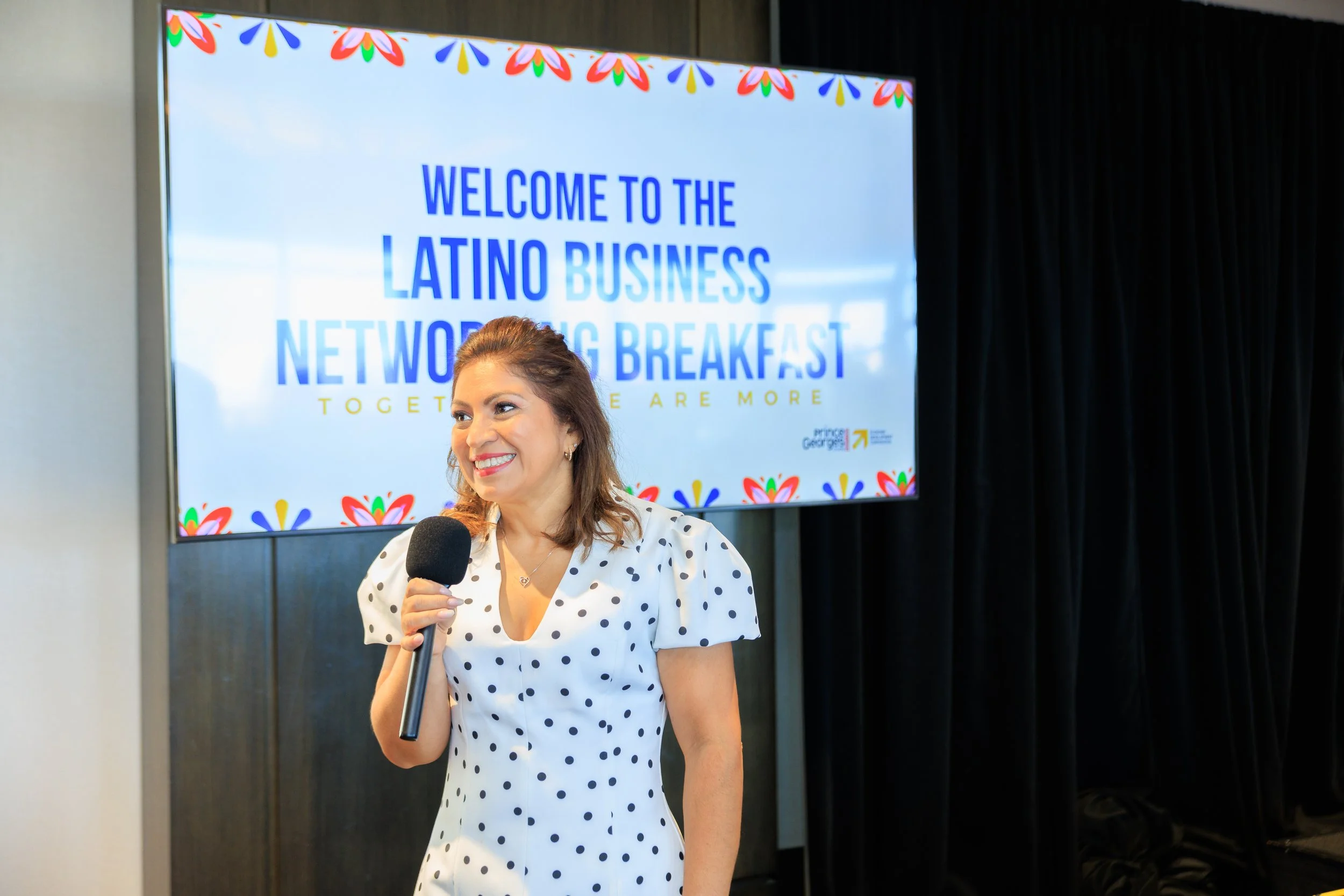 LatinoBizBreakfast-11.jpg