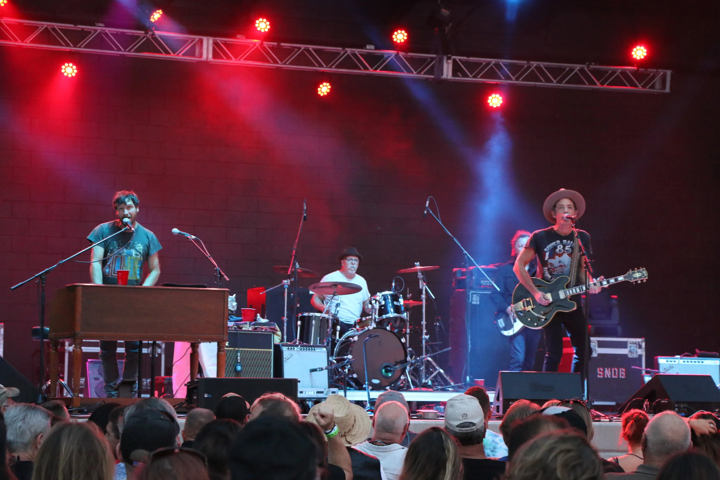 Wallflowers 2018