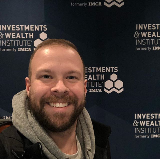 Good morning!

Spending my day in #NYC for the @investmentsandwealthinstitute #IAF19, doing a twitter takeover. 
Lots of old white guys here. Probably not gonna pick up on most of my memes.