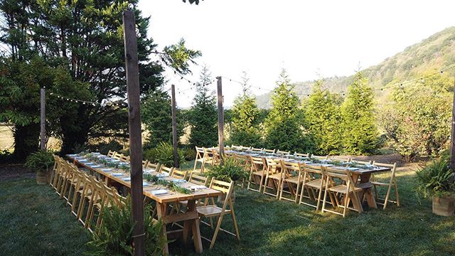 Perfect setting for dinner &amp; drinks with clients. Can&rsquo;t wait.

#surpriseanddelight #wealthcare #friendsandfamily #thebest #personalfinance #wealthmanagement