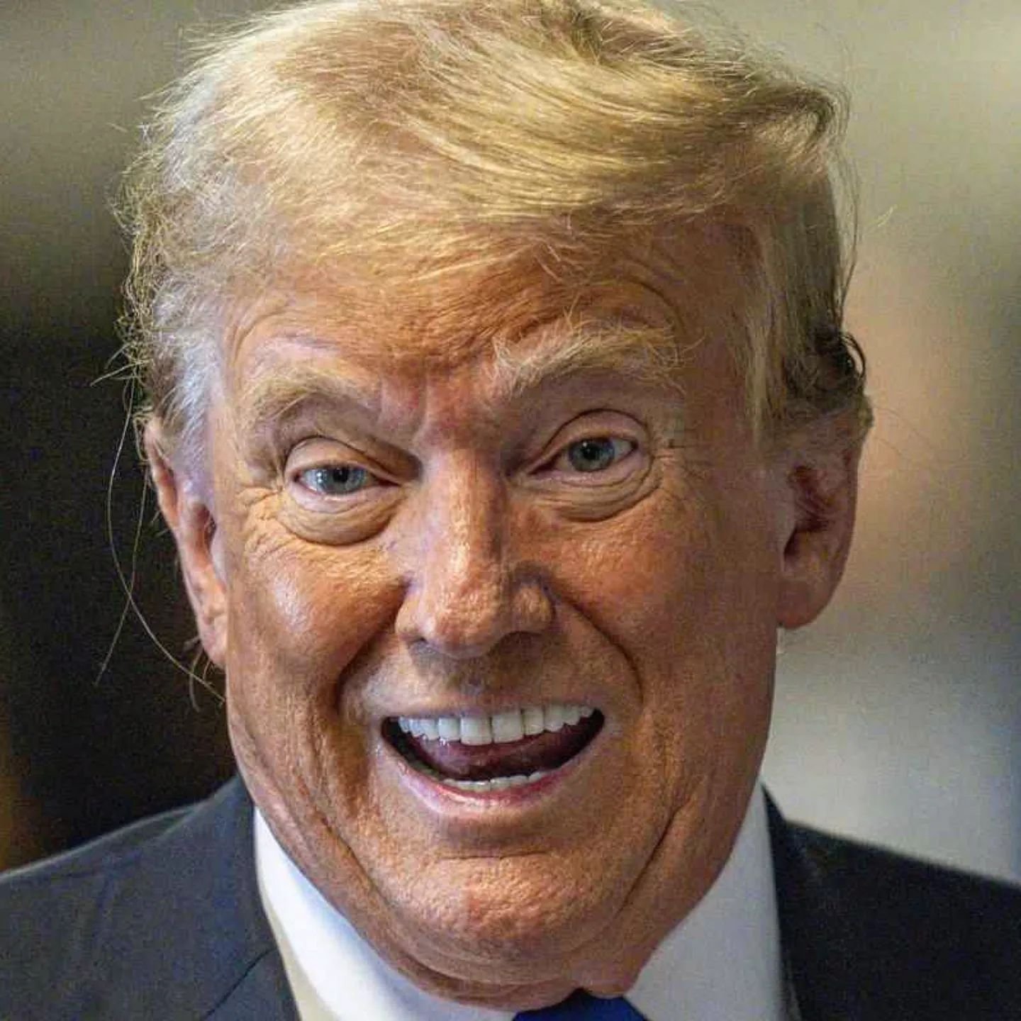 &quot;I'M A MORE ATTRACTIVE PERSON THAN KAMALA HARRIS!&quot;