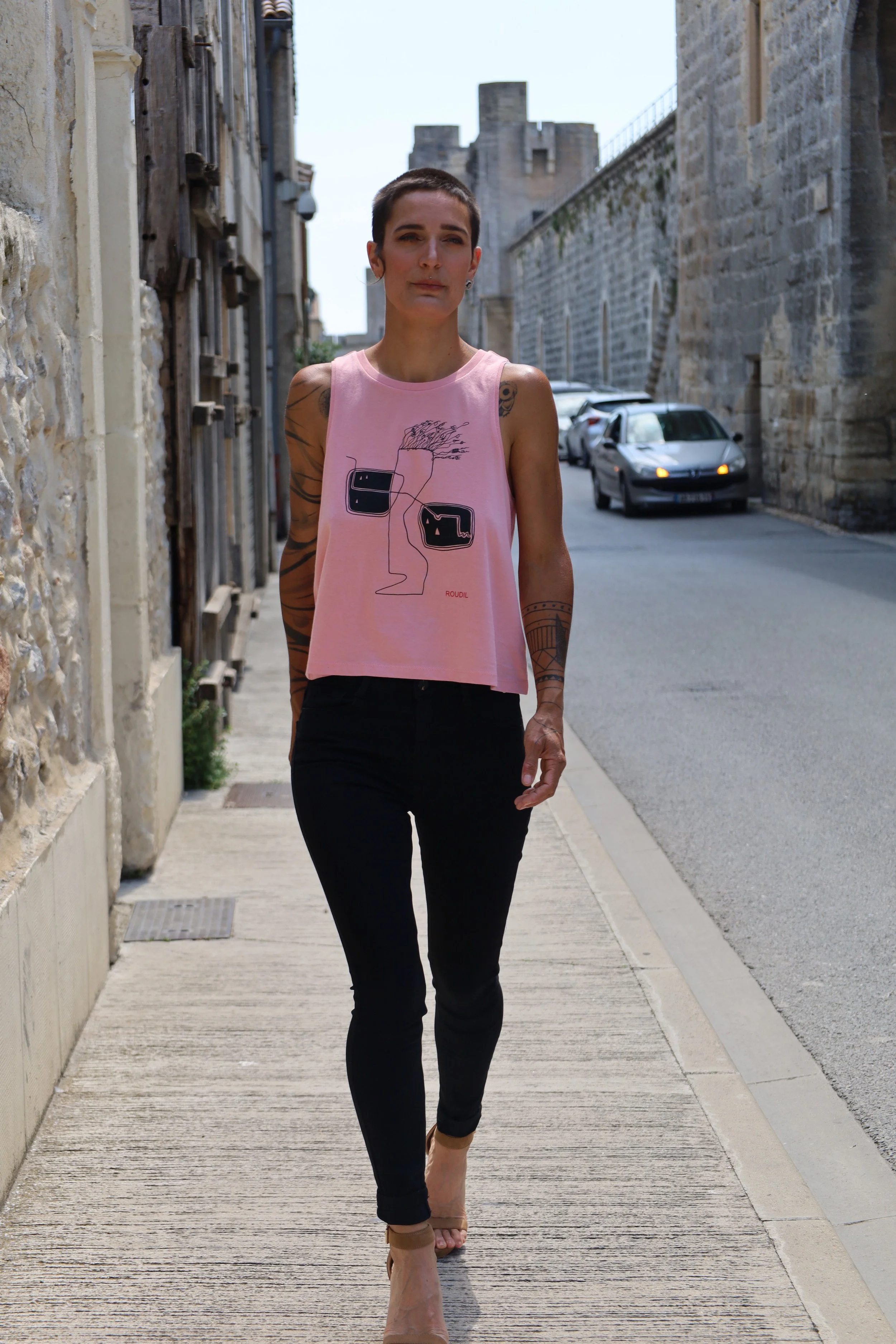 Rose débardeur Lunettes Front On 2.JPG