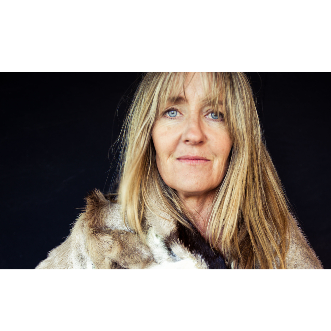 CHRISTIE GREEN: MOONLIGHT ELK