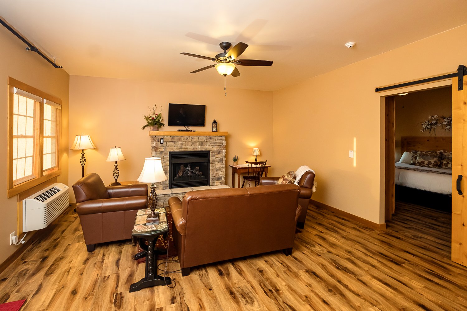 Winery Suites — Patoka Lake Marina & Lodging