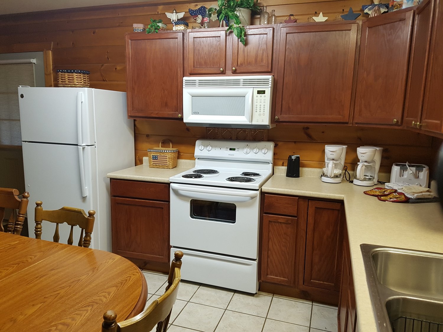 Full Kitchen