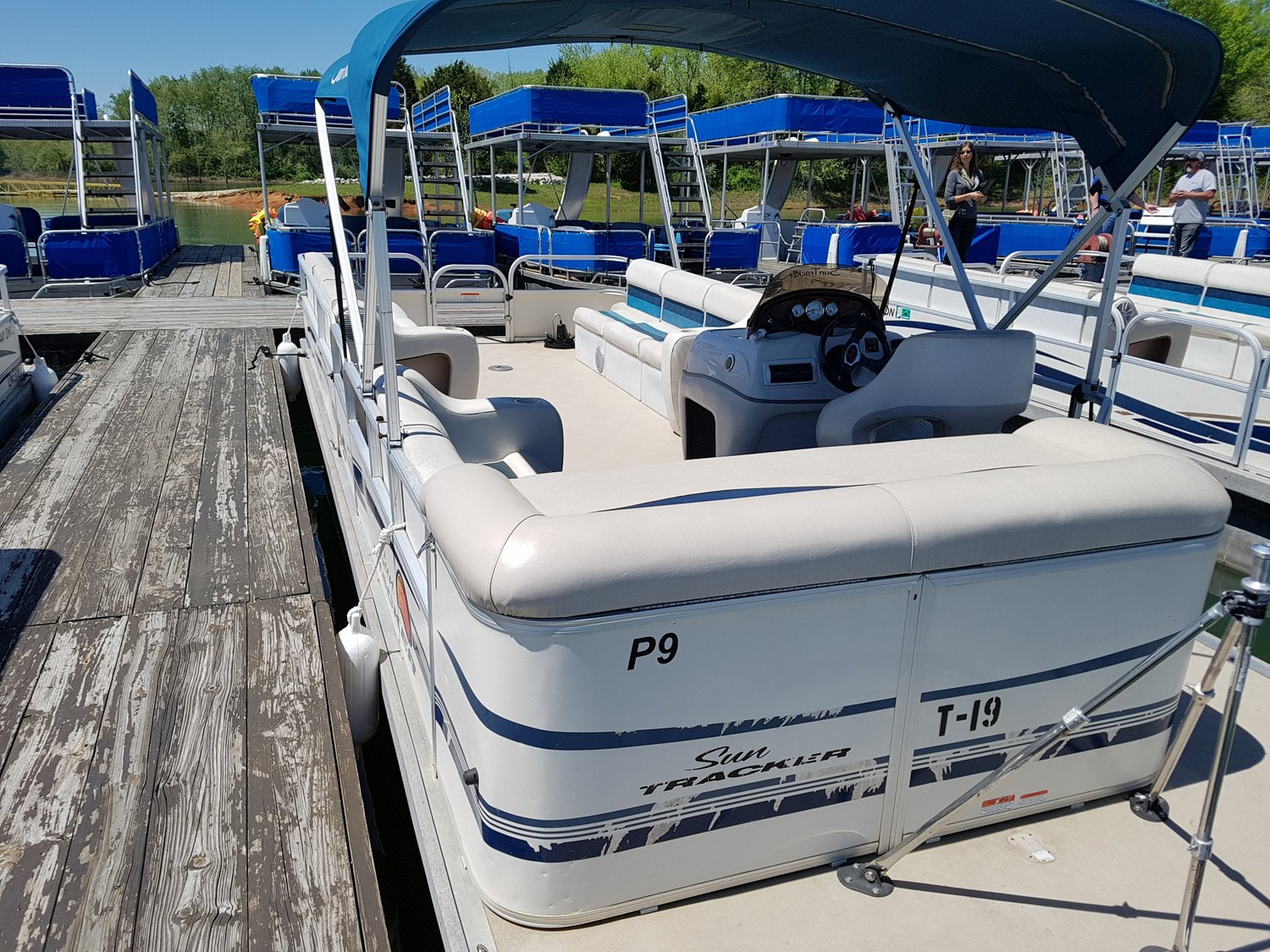 12 Passenger Deluxe Pontoon