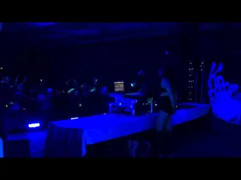 Night TWO DJ @lizzkimkim at anime expo axdance