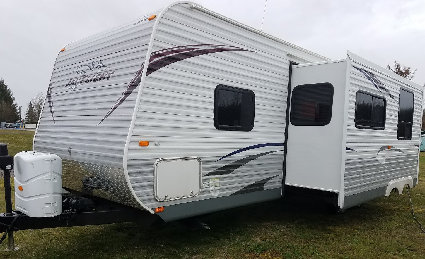 13Jayco Jay Flight - Outside#2.jpg