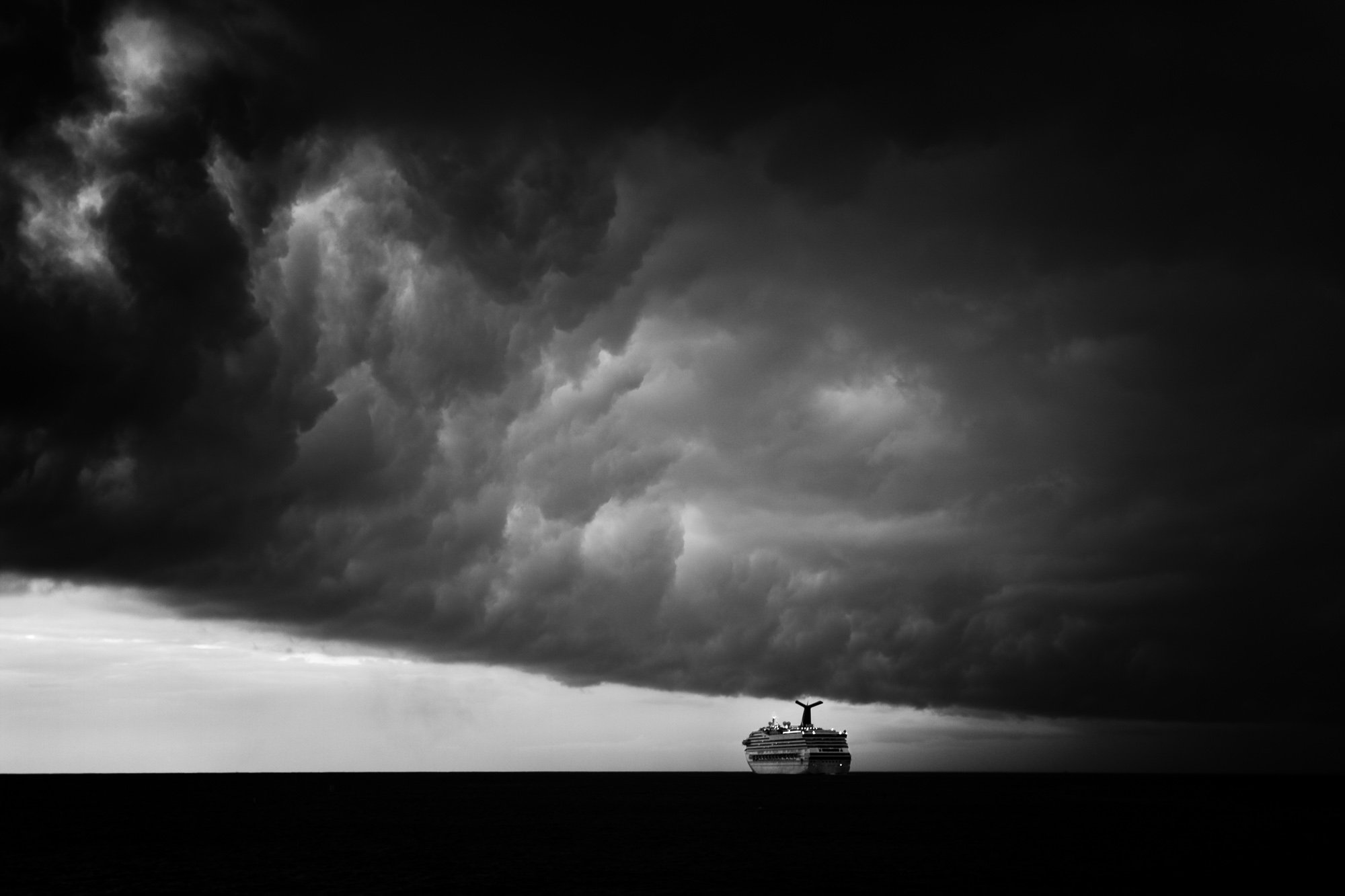 Imminent, Cayman 2013-5103.jpg