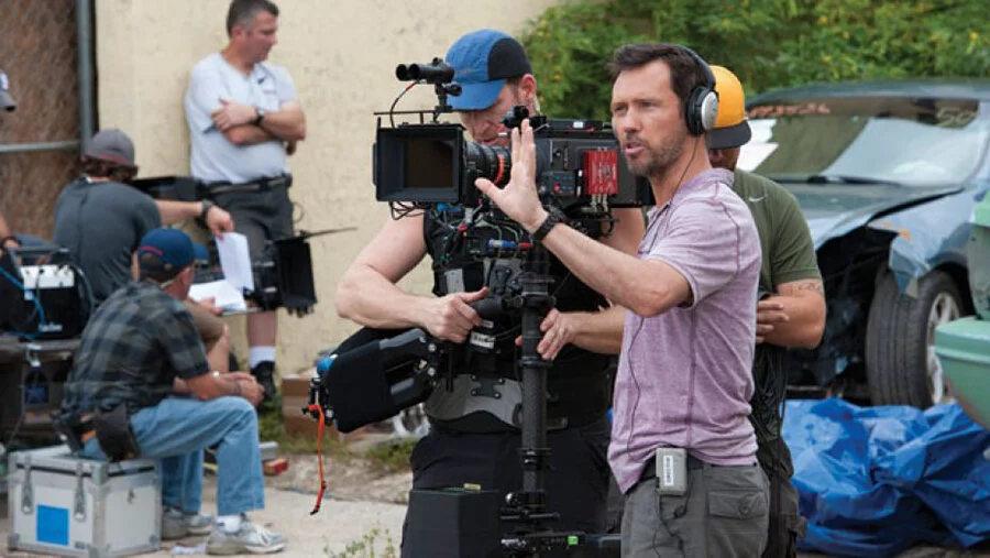 backlot_burn_notice_a_l.jpg
