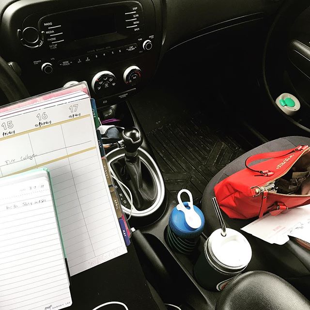 Who else has their office in the front seat of their car? 🙋🏽&zwj;♀️Mamas, I get it! You&rsquo;re busy, running errands, taking care of your kids, volunteering, working...ALL. THE. THINGS. This is the predicament we find ourselves in all the time. G