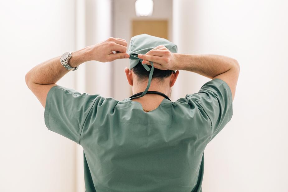 Hospital surgeon.jpg