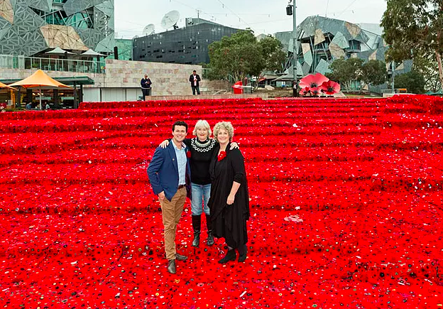 5000 Poppies: Fields of memories