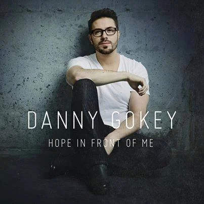 [REVIEW] Hope In Front of Me by Danny Gokey
