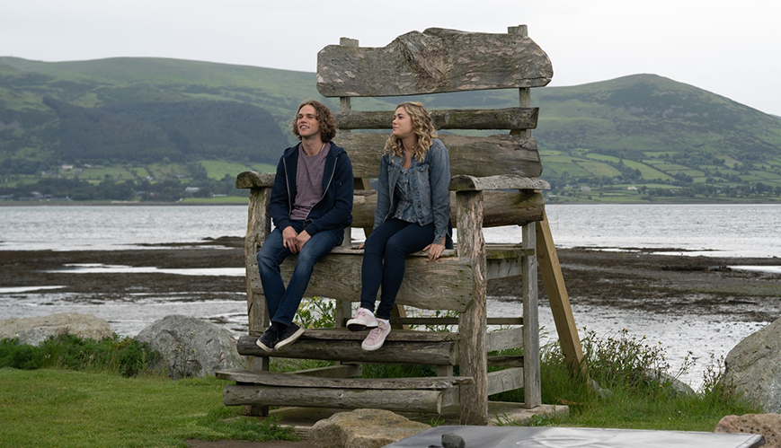 [REVIEW] Finding You