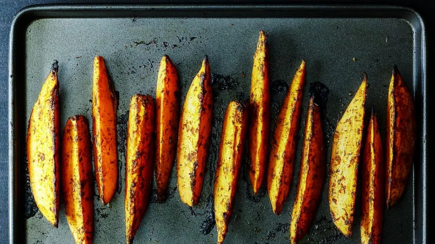 Spiced sweet potato wedges
