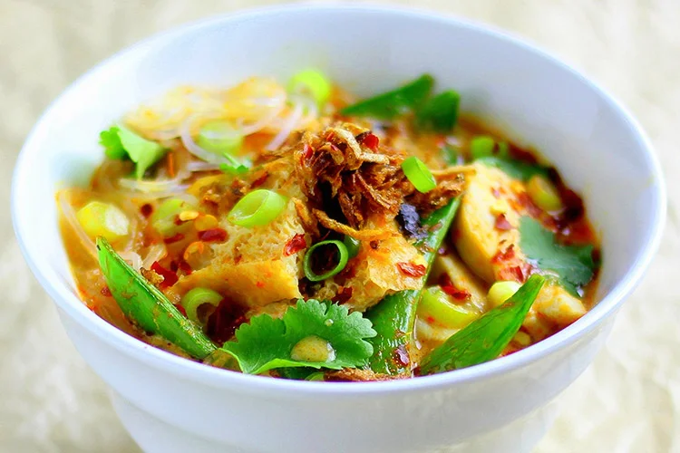 chicken-laksa.jpg