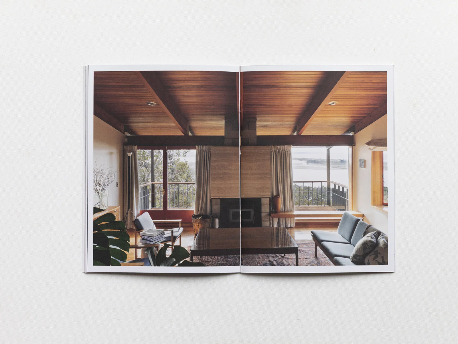 DST-NK-BOOKSHOTS-7342.jpg