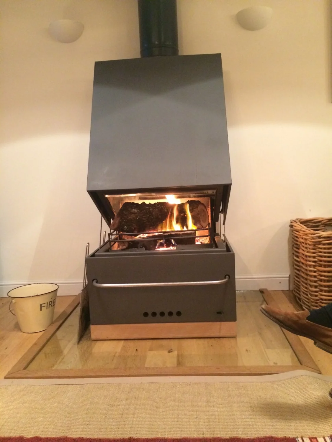 mill-house-fireplace.jpg