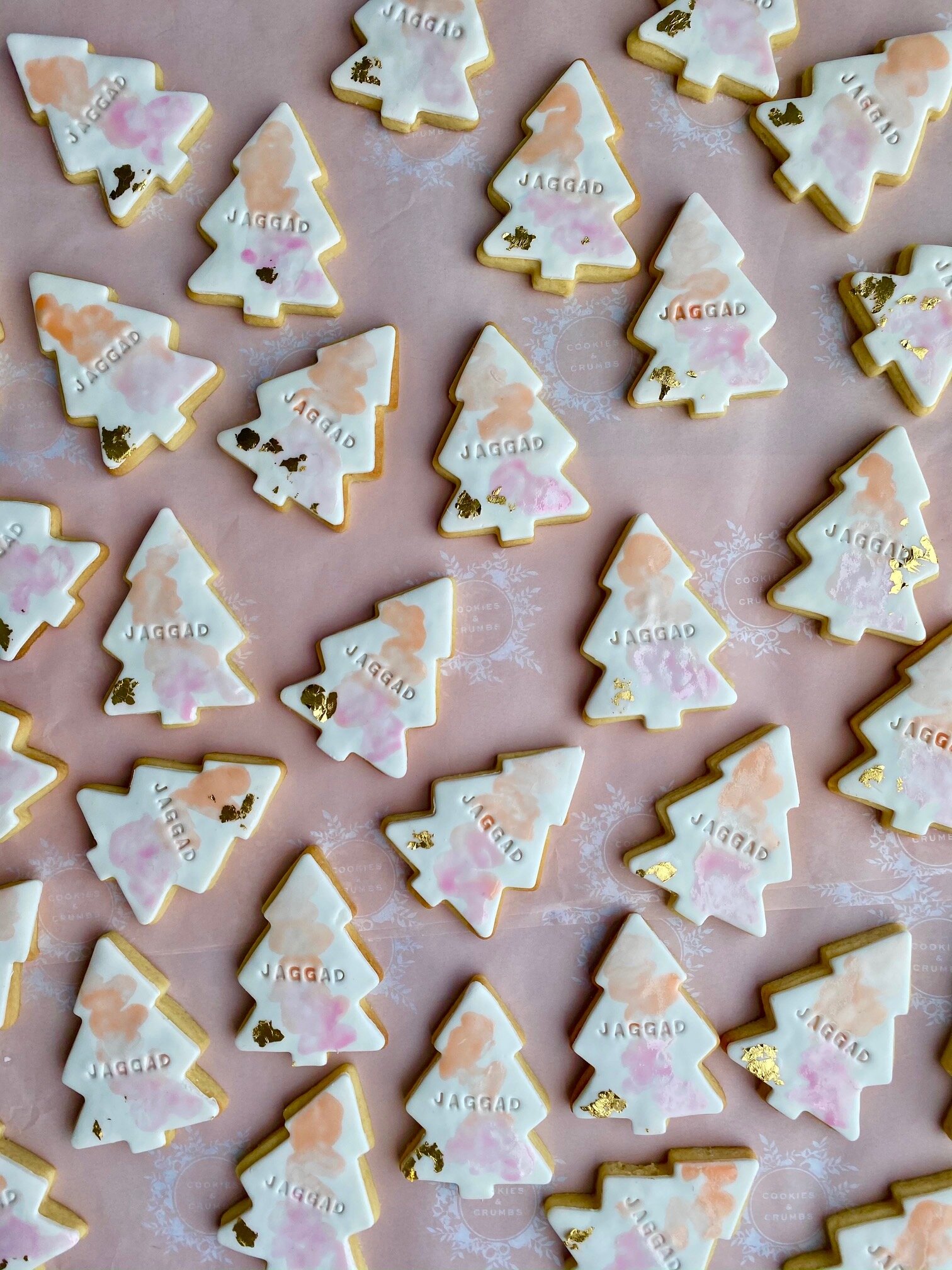 PEACHY CHRISTMAS TREES collection