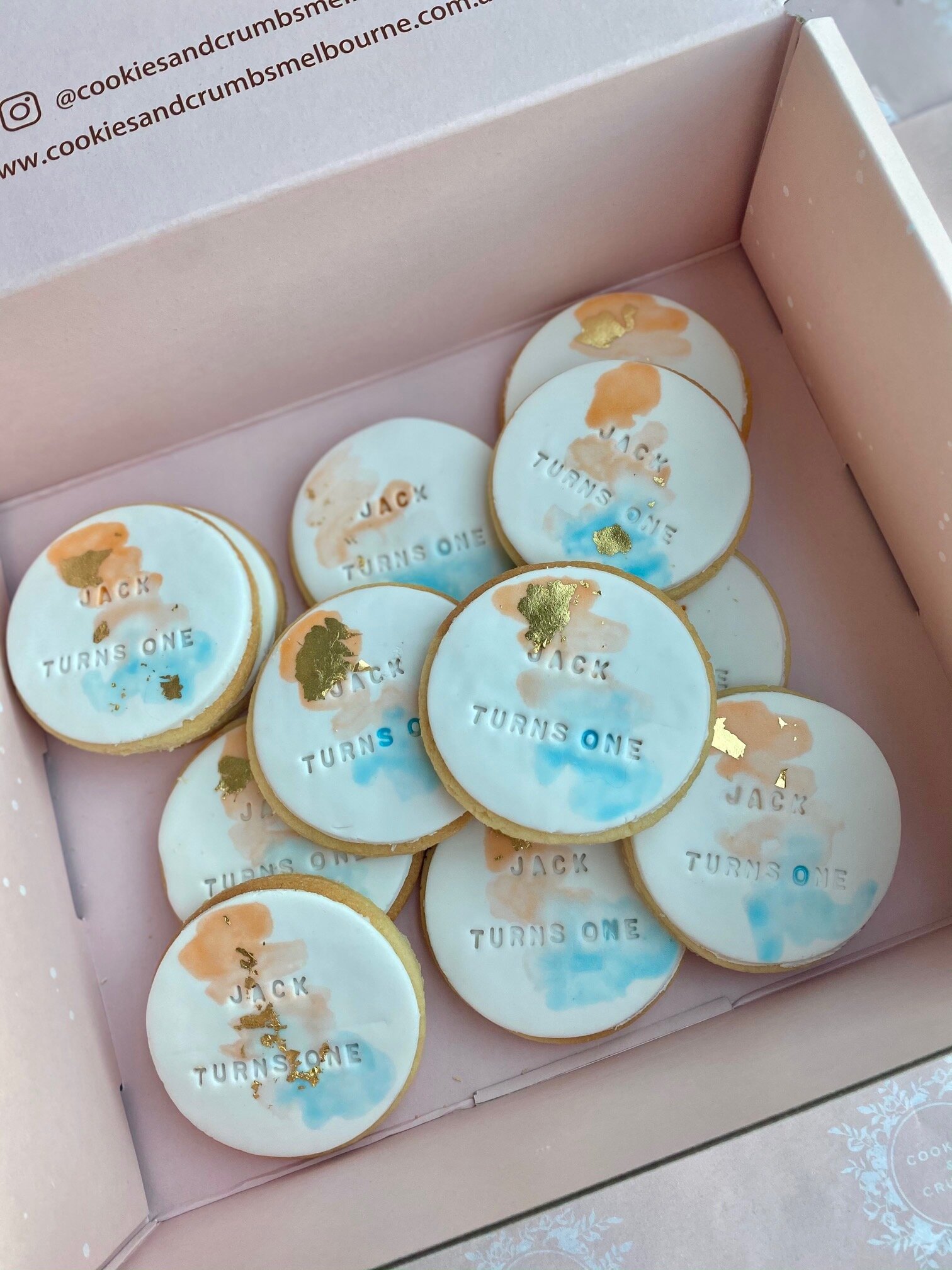 SUMMER VIBES collection