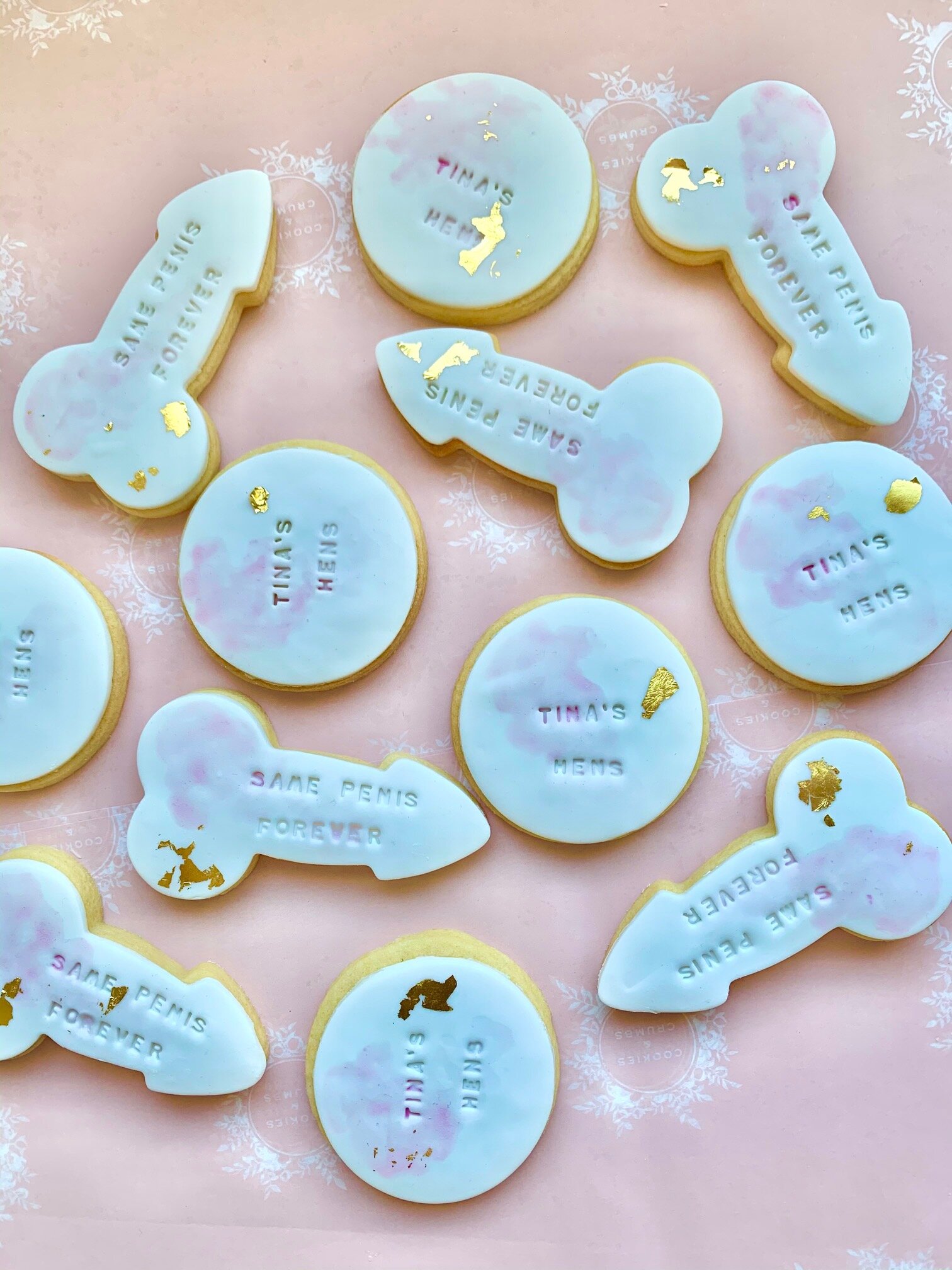 CHEEKY HENS collection