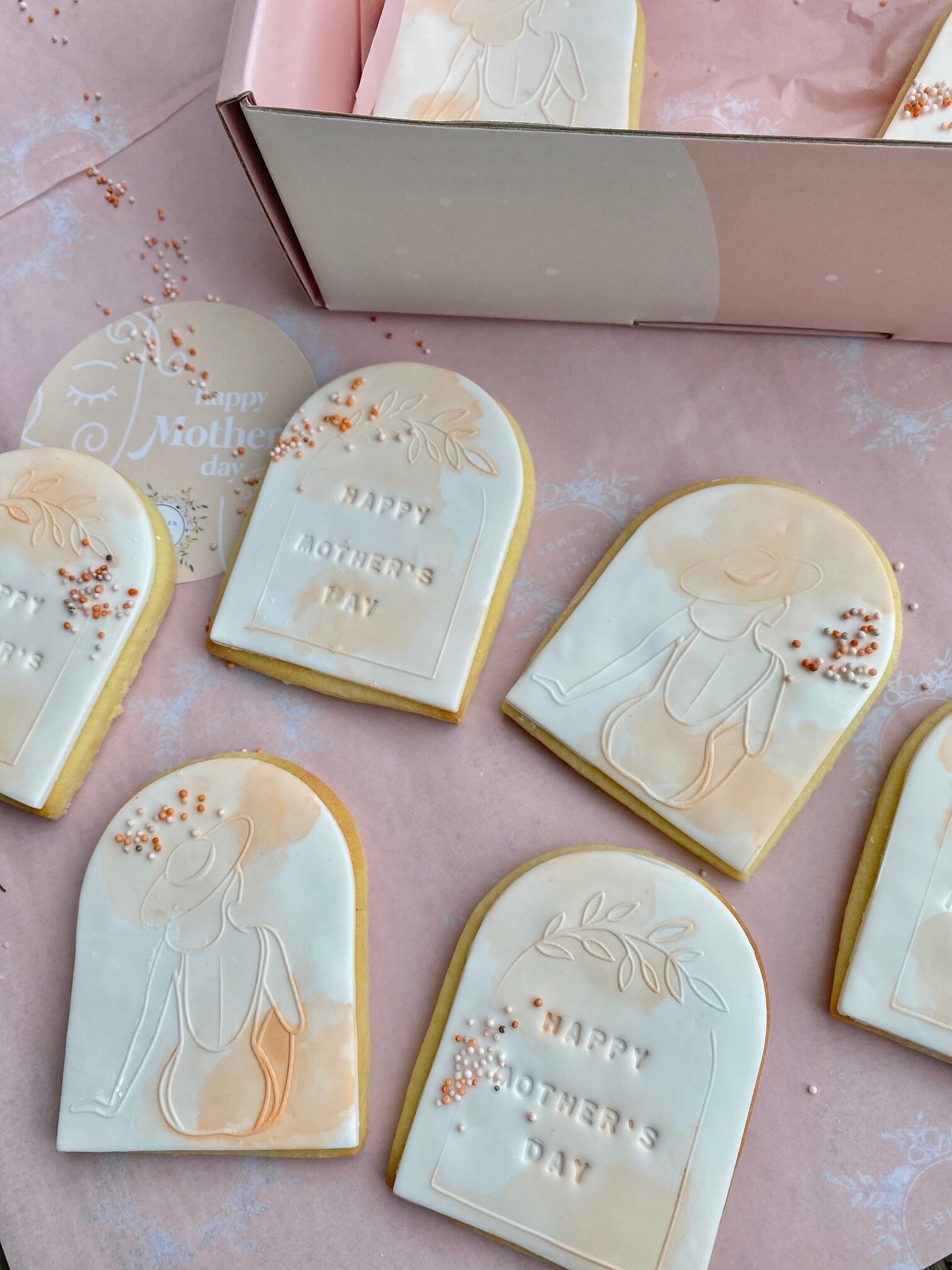 MOTHER'S DAY collection