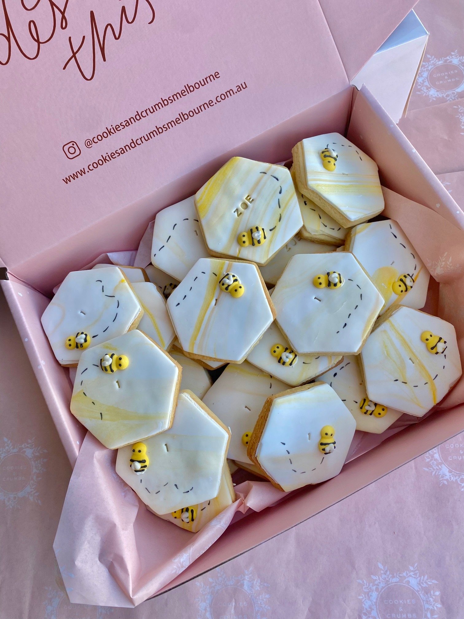 BUZZY BEE collection