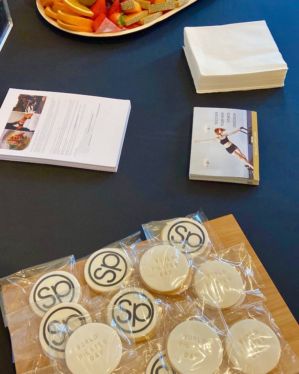 WORLD PILATES DAY! 🎉 @studiopilatesarmadale celebrating in style with our personalised cookies + branded logo cookies for their lucky clients! 😋