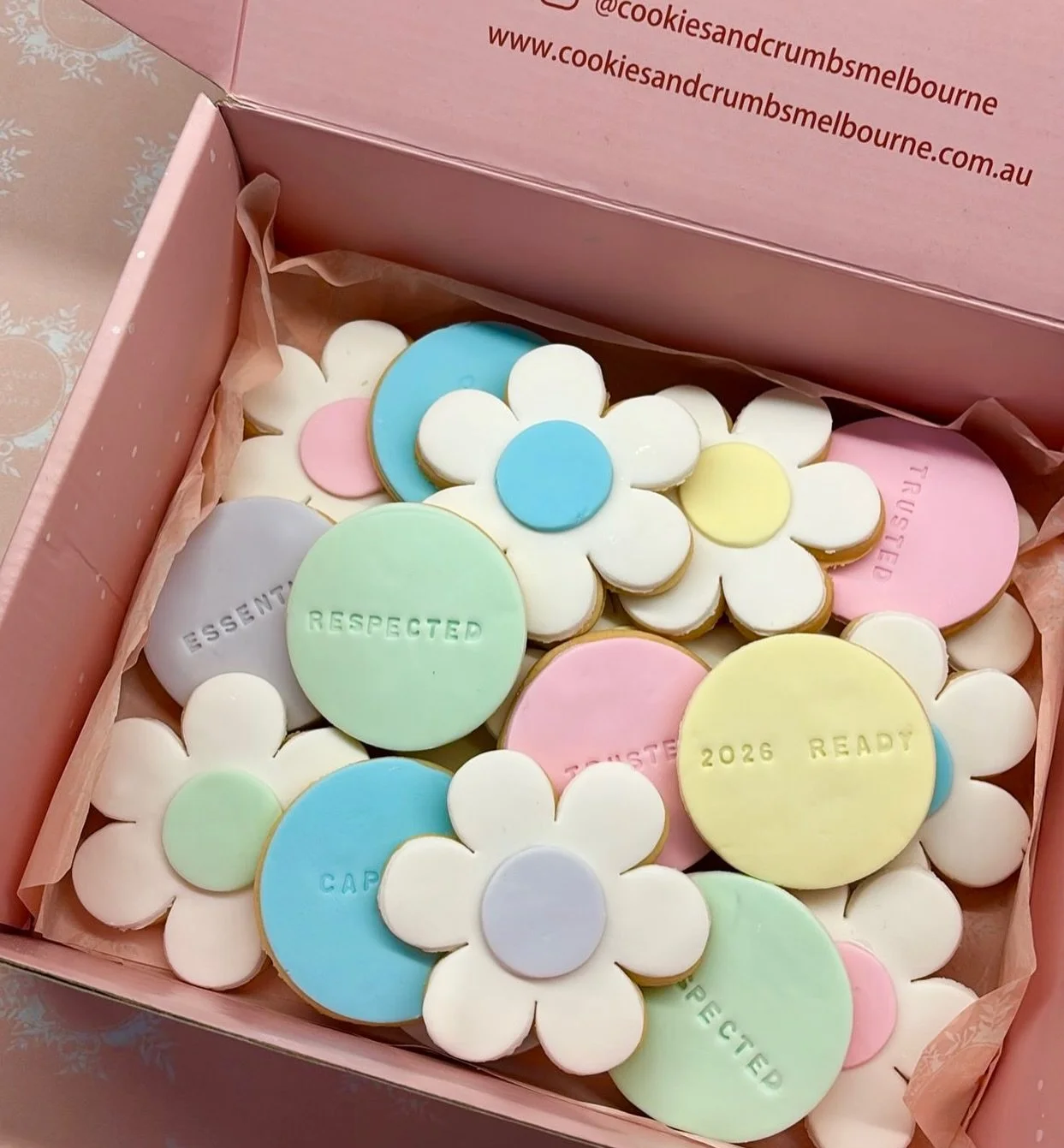 Brighten someone&rsquo;s day with our Bites of Positivity! 🌸🍪 Shop online now! 

This collection features pastel flower cookies and round cookies, each with an inspiring word to uplift and motivate:

👀 Seen
✅ Trusted
💪 Capable
🌟 Respected
💖 Ess