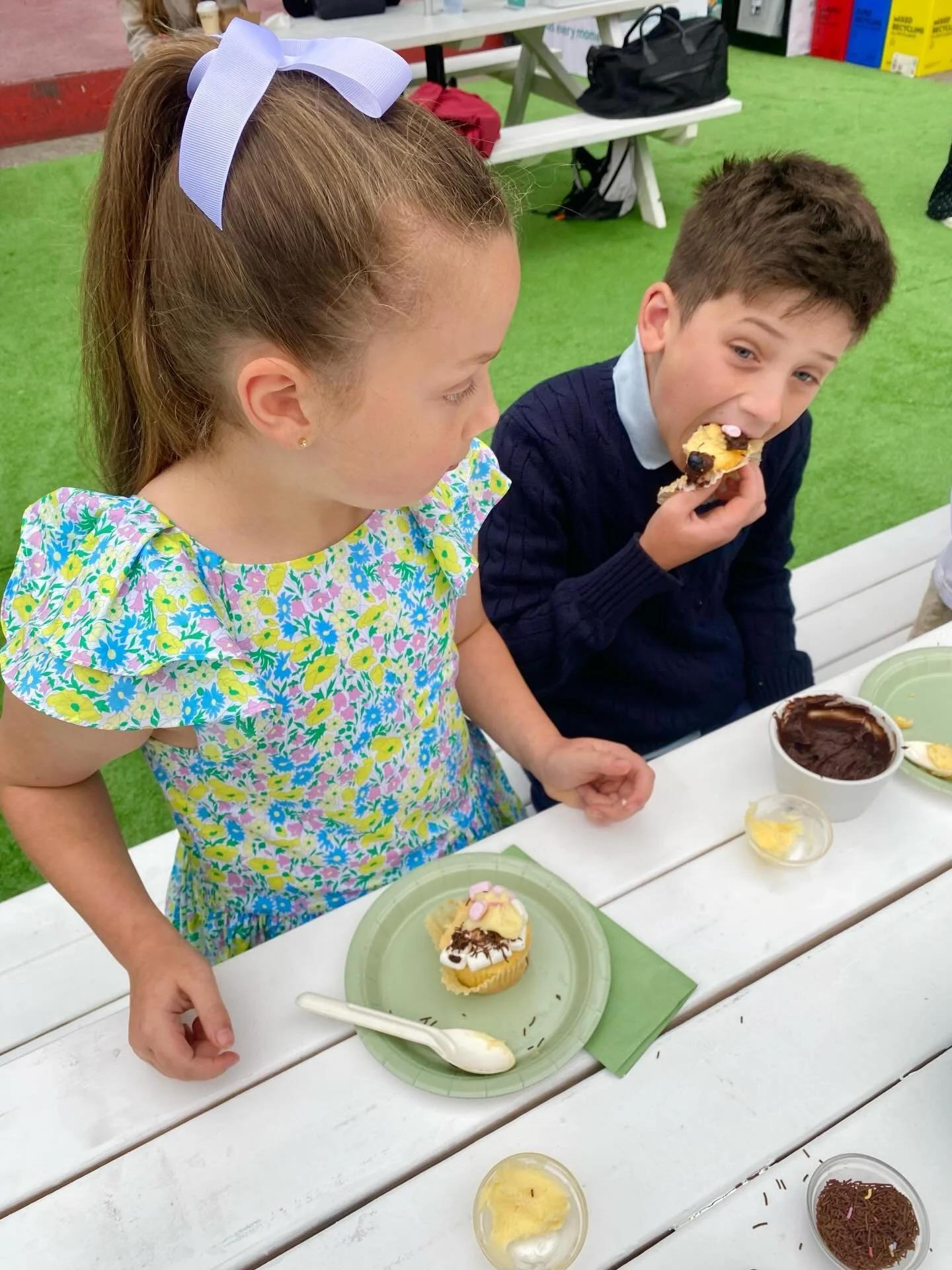 Cupcake decorating = creativity, fun, and a little bit of delicious chaos 🧁✨

Watching kids bring their ideas to life with icing, sprinkles and toppings is honestly the best part - it builds confidence, encourages creative thinking, and keeps them h