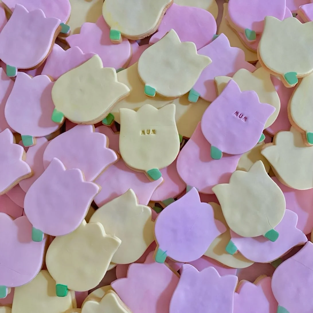 Because Mum deserves more than the usual! 🌷✨

Soft pastel tulips, personalised and embossed with &ldquo;MUM&rdquo; &bull; a sweet little gift that feels just as special as she is.

Beautiful, thoughtful, and made to be enjoyed (not just admired) 💕
