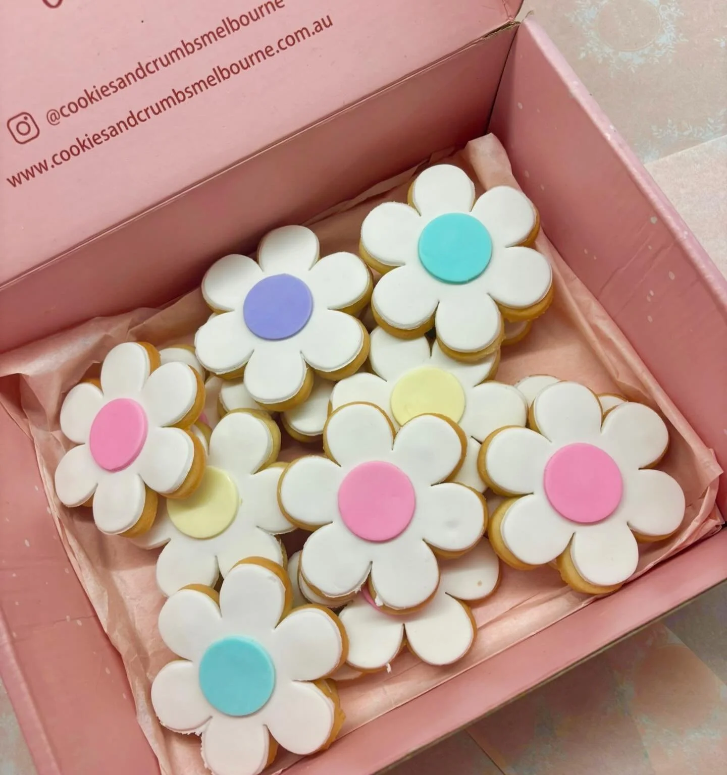 Wishing everyone the most wonderful week ahead 🌼💕🫶🏻

A quick reminder we deliver every Friday so make sure you have your order in 👌 We also express post every Wednesday 🙌 

Thanks to you all for your constant at support! 😍😍😍