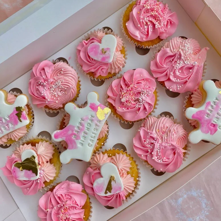 A little moment for these beautiful princess cupcakes! 🧁 👑💕

Absolutely SO obsessed 😍 Perfect for your little princess that is pink obsessed + loves sprinkles!!! 🫶🏻🧁🥰🥳

#cupcakes #pink #princess