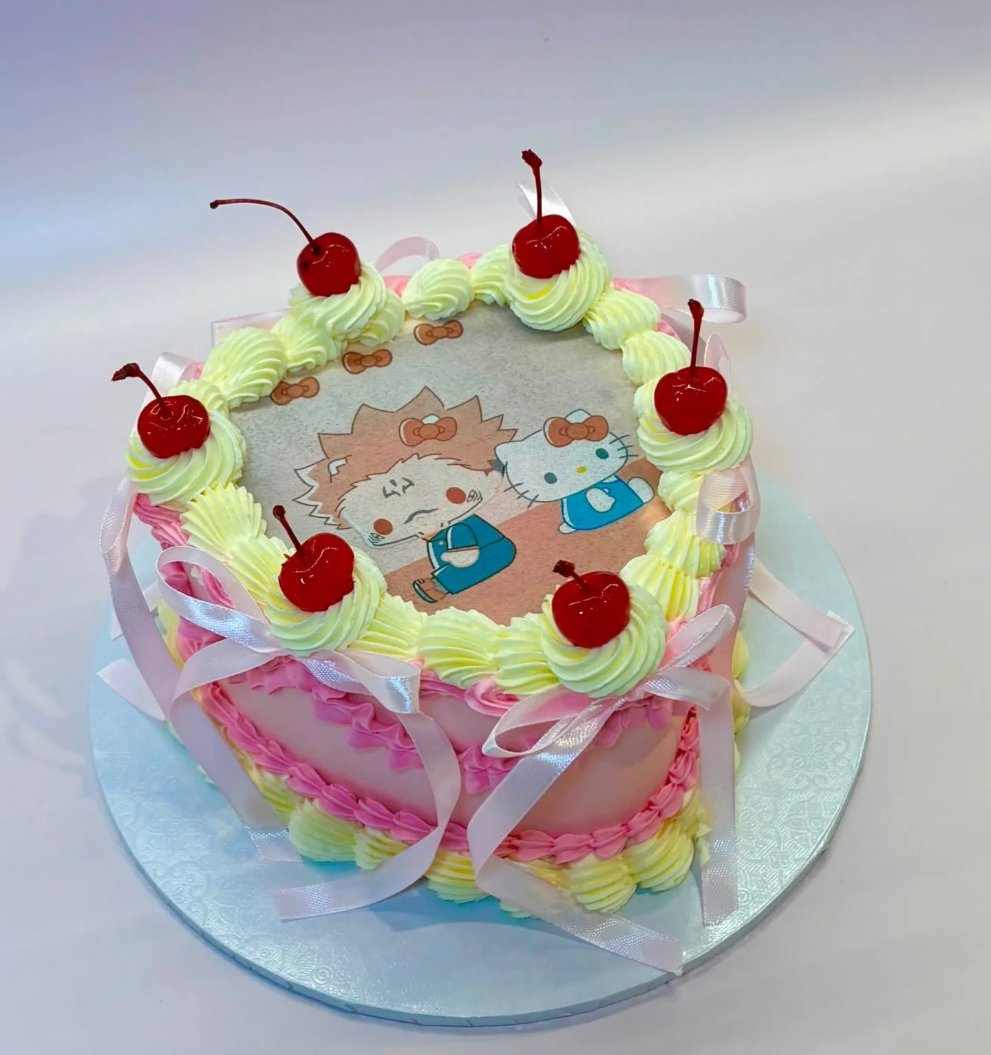 🍒🎀 Burn away the top&hellip; and let the surprise begin. ✨🔥

Our Burn Cake is as fun as it is beautiful. Decorated with custom soft pink piping, satin bows, cherries and your chosen edible image, the top burns away to reveal a hidden message or im