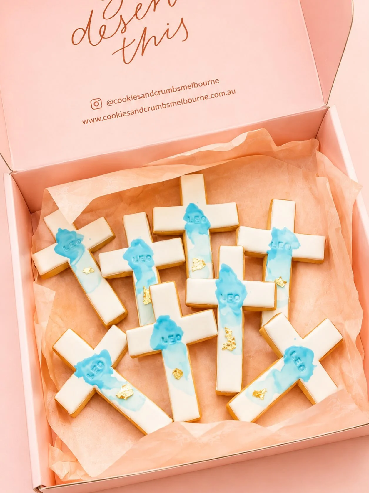 A little something sweet for a very special Leo 💙✨

Custom cross cookies finished with dreamy blue watercolour, personalised detailing and touches of gold leaf. The sweetest way to celebrate a special day. 🕊️

#customcookiesmelbourne #baptismcookie