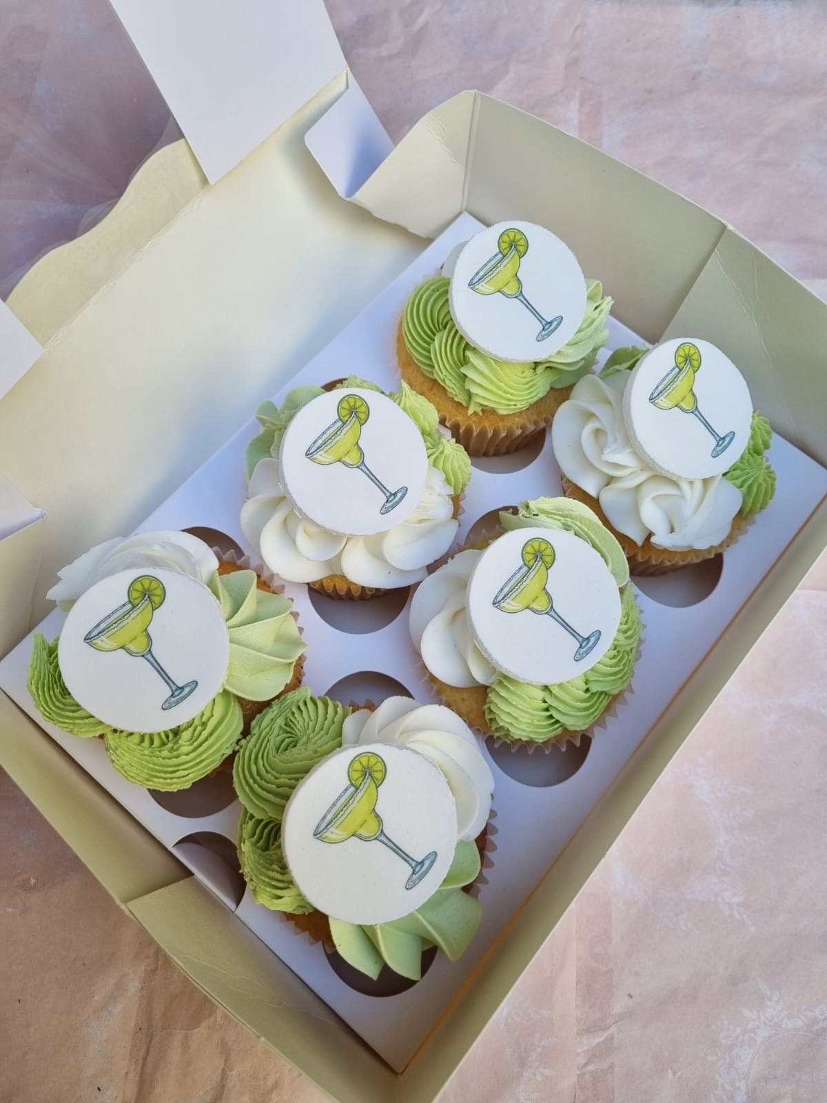 margarita-cupcakes-party-vanilla-chocolate-party-birthday.jpg