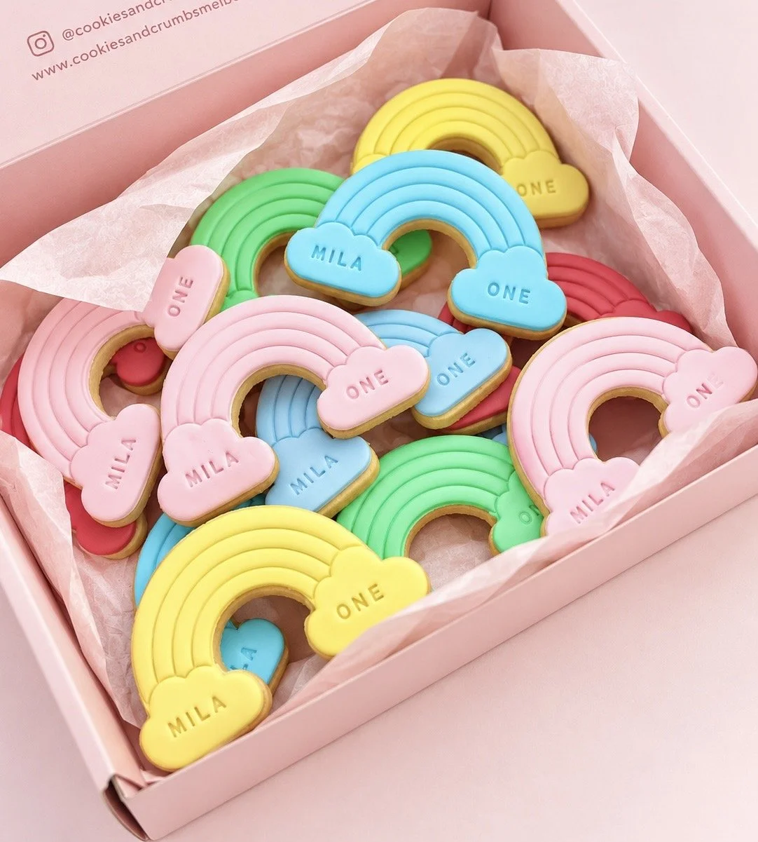 PERSONALISE YOUR RAINBOW CLOUD cookie collection
