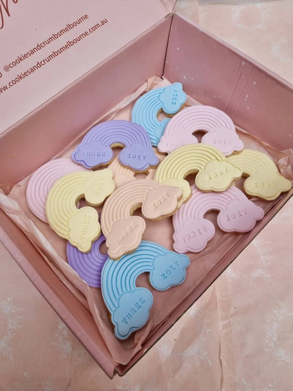 cookies-pastel-rainbows-pastel-personalised.jpg