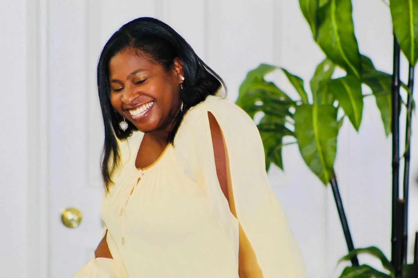 I’m the blessed one who gets to put a smile on that face every single day.
#Blessed #GratefulHeart #LoveInAction #PutASmileOnThatFace #EverydayJoy #RelationshipGoals #HeartFullOfGratitude #PurposeInLove #SmilesForDays #CherishedMoments #FavorO