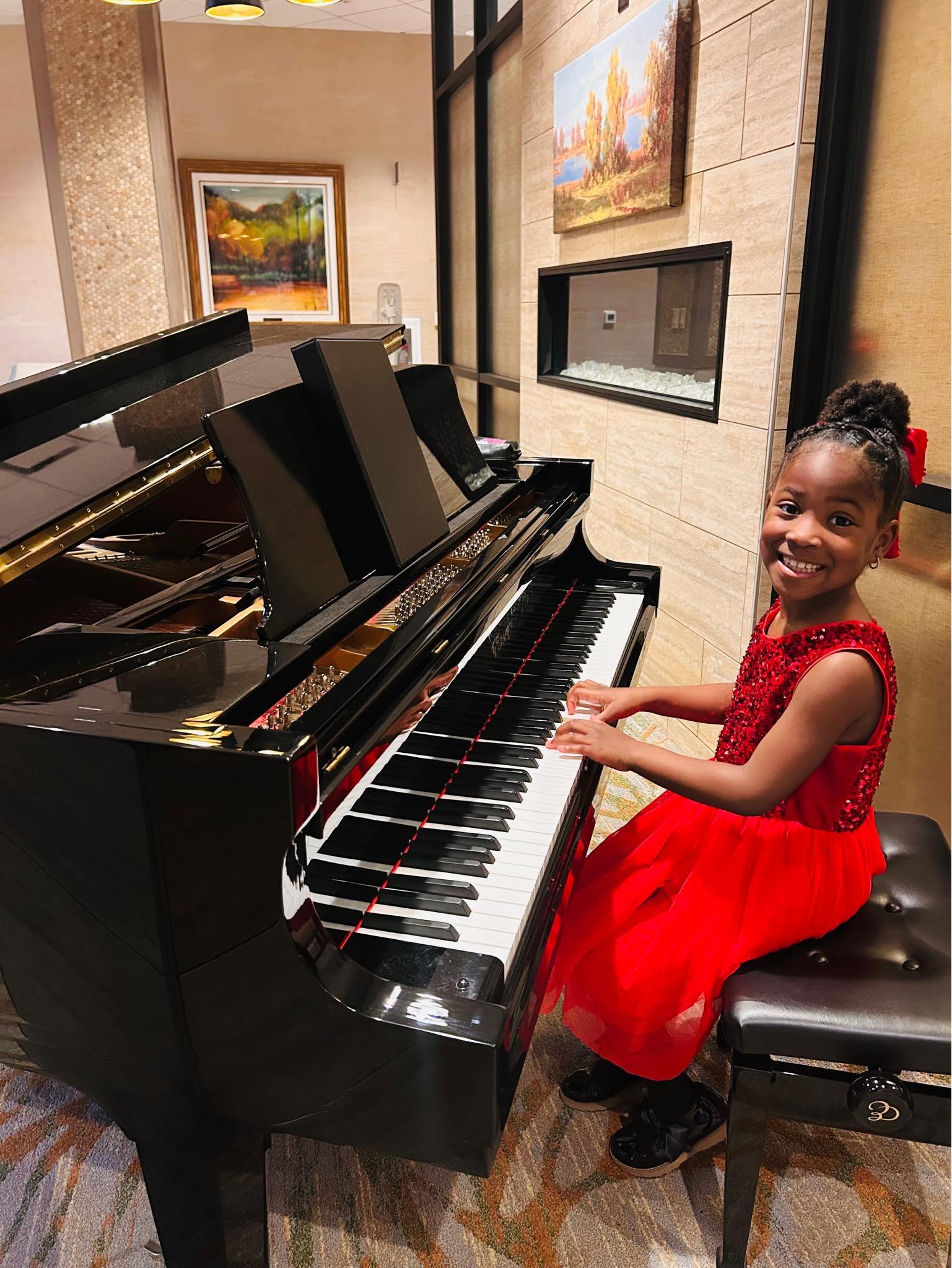 Look out, Zage is tickling the ivories!